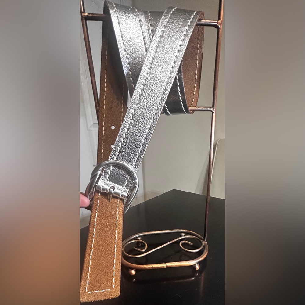 *SALE*Calvin Klein Metallic Silver and Tan Genuine Leather Belt - Picture 7 of 7